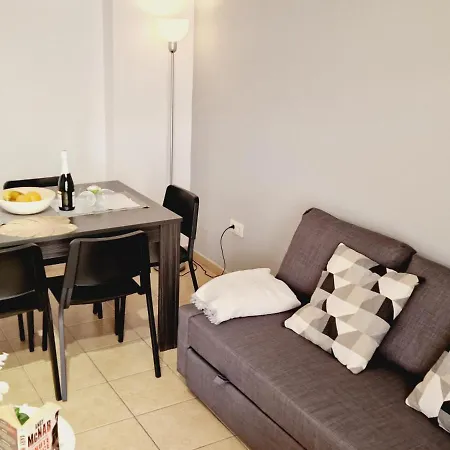 Precious 3 Bedroom, Oasis De Fanabe Wifi Free