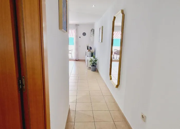 Precious 3 Bedroom, Oasis De Fanabe Wifi Free Адехе