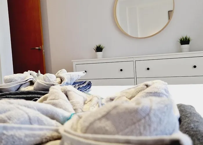 Precious 3 Bedroom, Oasis De Fanabe Wifi Free Дом отдыха Адехе