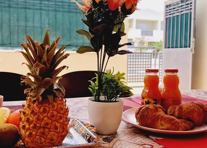 Precious 3 Bedroom, Oasis De Fanabe Wifi Free Дом отдыха