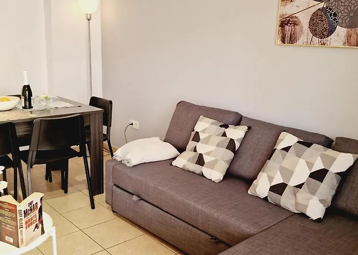 Precious 3 Bedroom, Oasis De Fanabe Wifi Free Дом отдыха