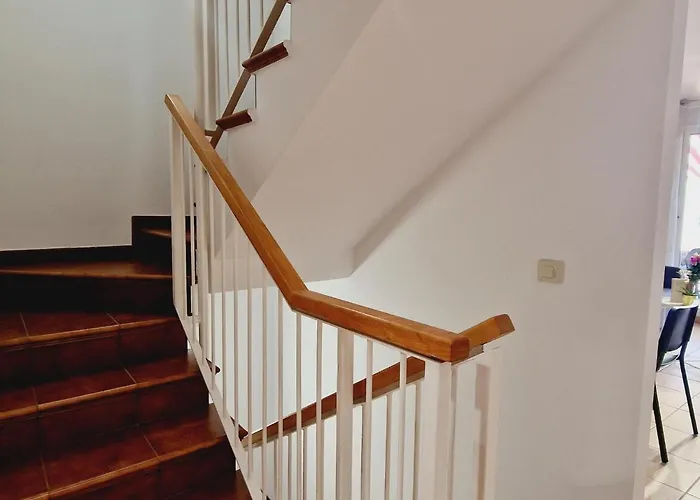 Дом отдыха Precious 3 Bedroom, Oasis De Fanabe Wifi Free